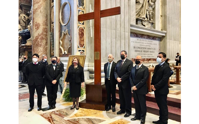 Embajador de Nicaragua participa en eucaristía en la basílica de San Pedro