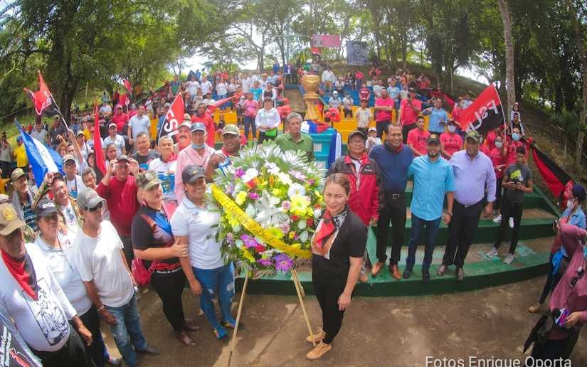 Rinden homenaje al padre guerrillero y comandante Gaspar García Laviana en Cárdenas, Rivas