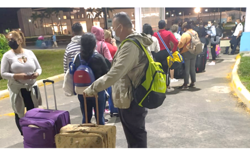 226 nicaragüenses procedentes de Panamá ingresan al país de manera ordenada y segura