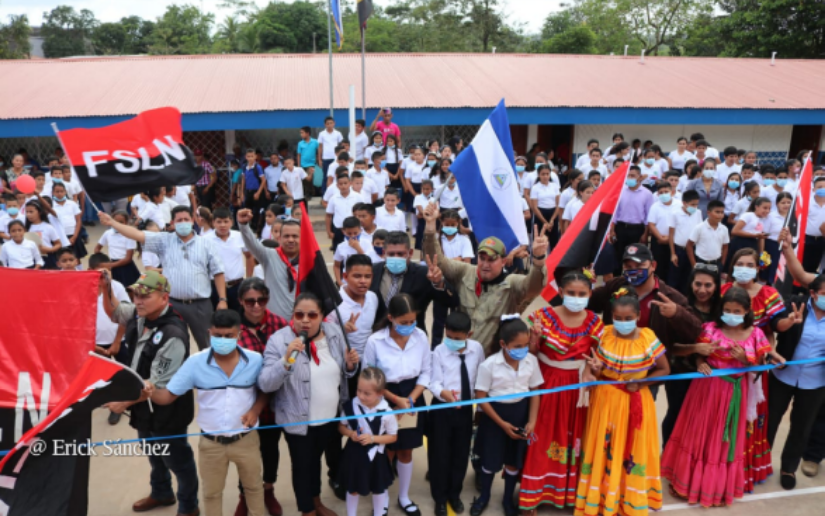 Inauguran del Centro Escolar de San Pedro del Norte en el Municipio de Paiwas