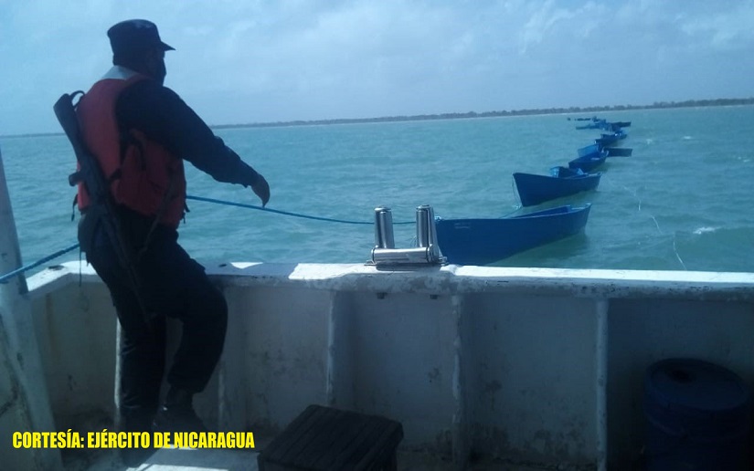 Ejército de Nicaragua brindó seguridad y protección a traslado y entrega de bono de pesca