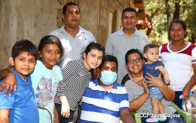 Feliciano Aburto, vacunado contra la Covid-19: Esta vacuna me viene a dar la oportunidad de salir adelante y vivir un poco más