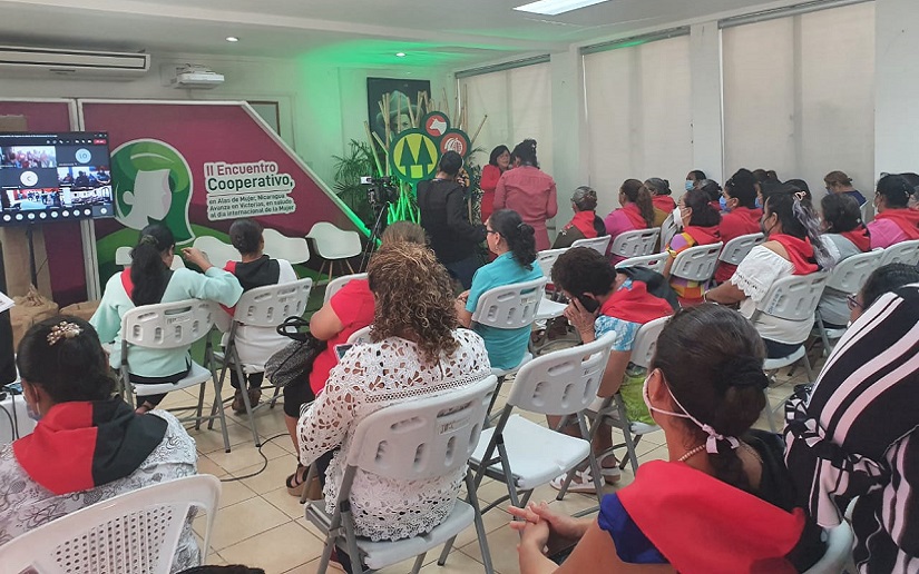 Mujeres del sector productivo de Nicaragua debaten logros de la mujer en la revolución