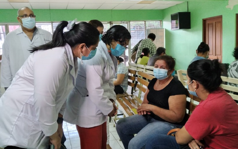 Autoridades de salud verifican funcionamiento del sistema de citas en consulta externa de Hospital Lenín Fonseca