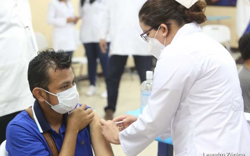 Nicaragua: Nuevo grupo de pacientes recibe segunda dosis de vacunas Sputnik V