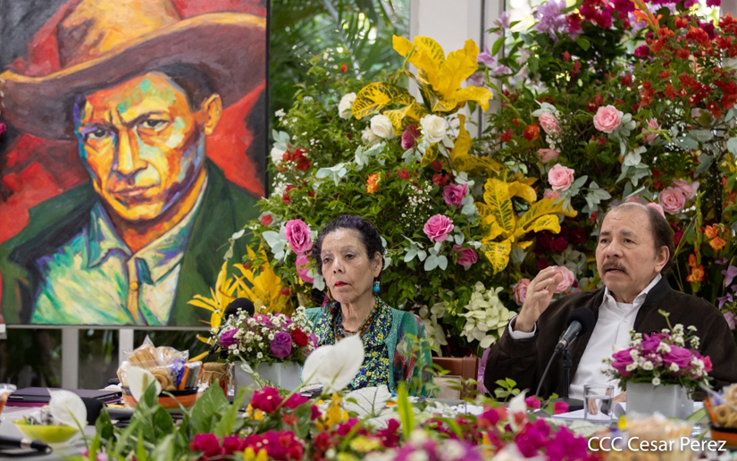 Presidente Daniel Ortega y Vicepresidenta Rosario Murillo participan en el Foro “Reencuentro con La Madre Tierra”