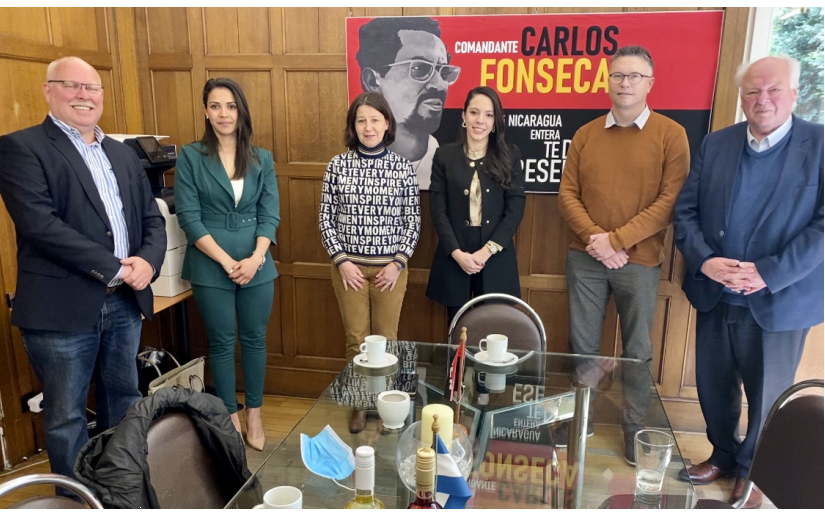 Embajada de Nicaragua recibe en Bélgica visita de Auténtico, con presencia en León