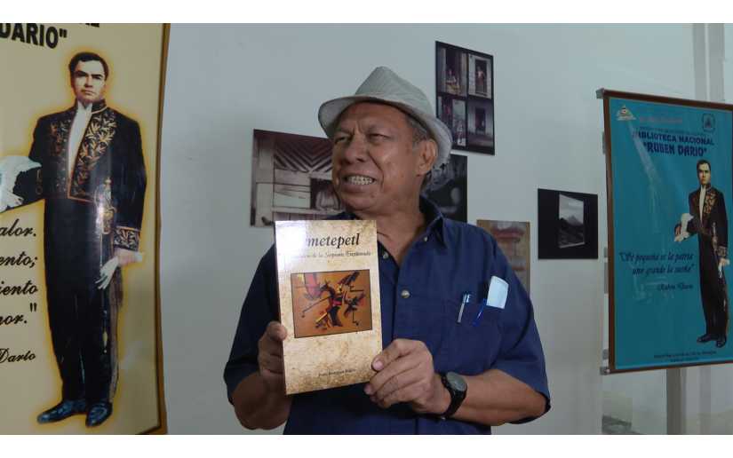 Presentan libro Ometepetl del poeta Pedro Rodríguez Murillo