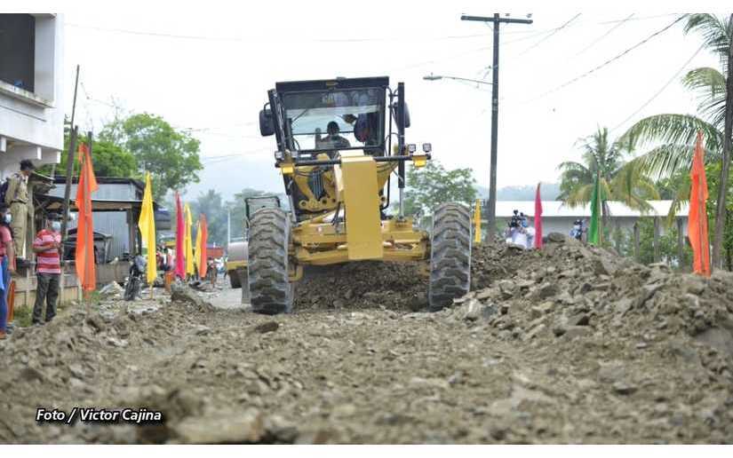 MTI inicia la construcción de 30 kilómetros de la carretera Rosita-Bonanza