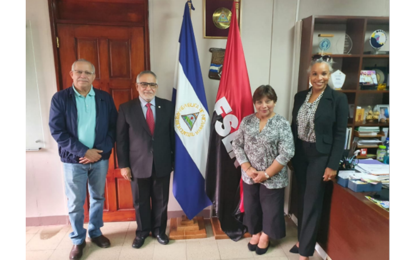 Secretario General de la AEC visita Ministerio de Salud de Nicaragua