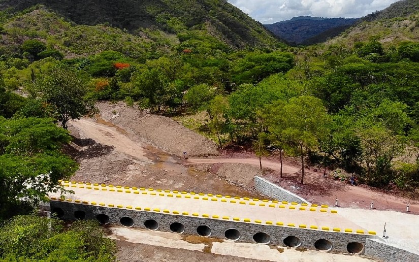 Ministerio de Transporte e Infraestructura inaugura puente Vado Río Grande en Estelí  