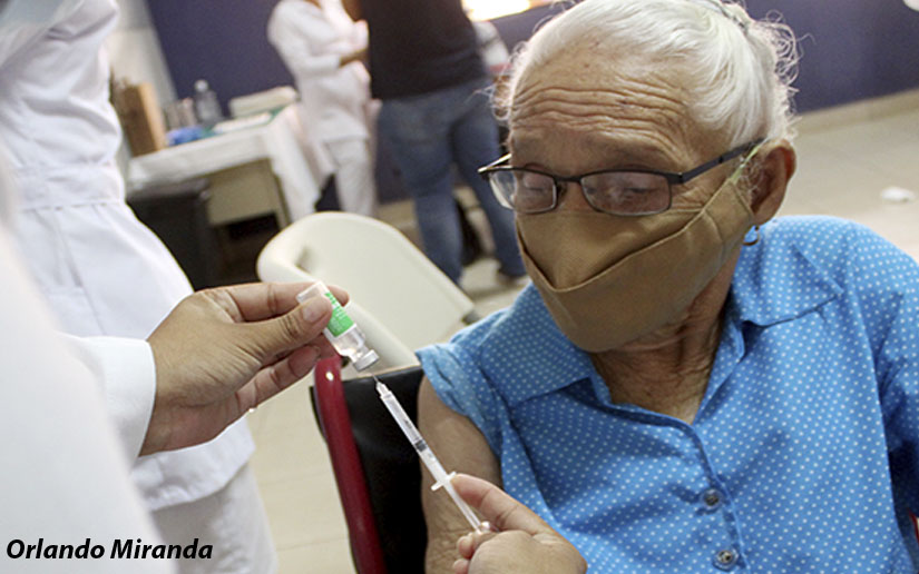Vacunación voluntaria contra la Covid-19 en Nicaragua, labor extraordinaria del Gobierno sandinista