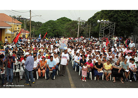 Trabajadores protagonizan acto de amor y solidaridad con la Revolución Bolivariana de Venezuela