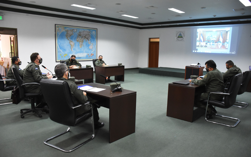 Reunión entre el Ejército de Nicaragua y las Fuerzas Armadas de Honduras