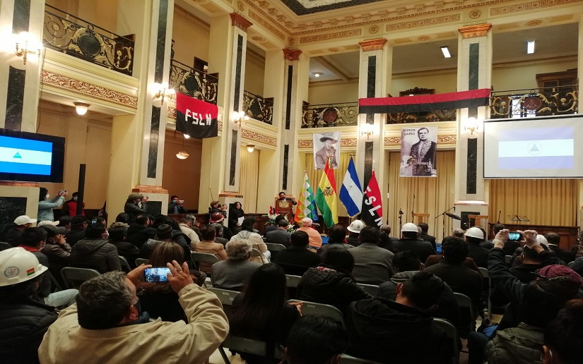 Acto de conmemoración del 42/19 en el Estado Plurinacional de Bolivia