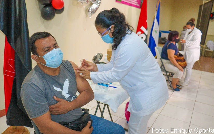 Continúa en Managua vacunación contra la Covid-19 para mayores de 50 años de edad