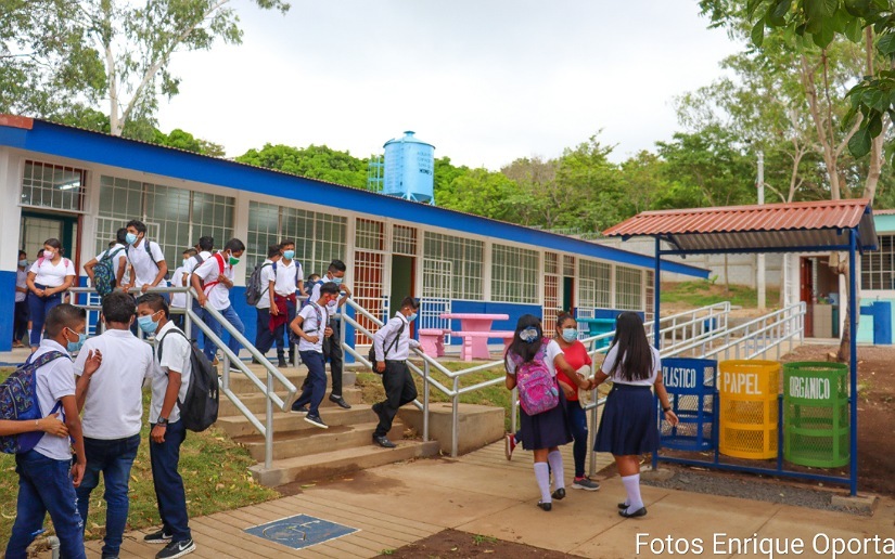 Inauguran centro escolar José Dolores Estrada en Diriomo