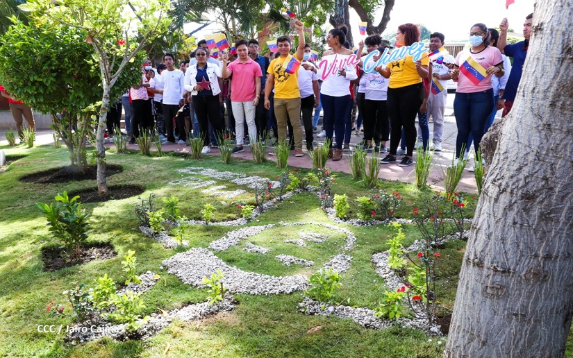 Un jardín en honor al Comandante Hugo Chávez a 67 años de su natalicio