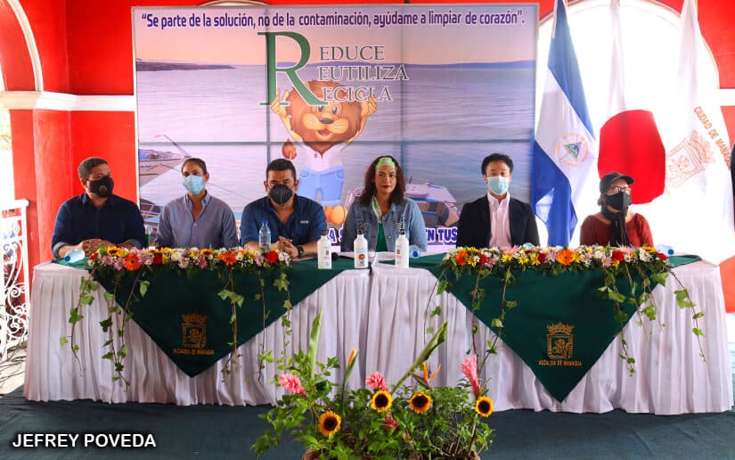 Lanzan proyecto Escuela flotante en Managua