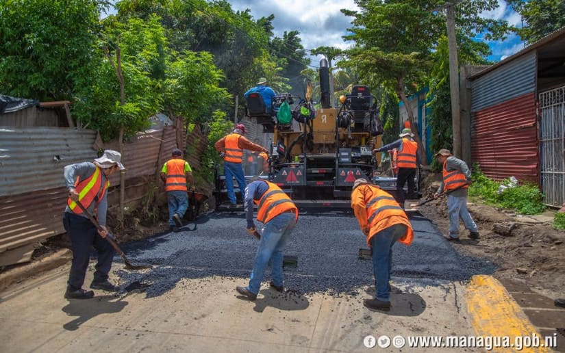 Alcaldía presenta mejoramiento vial en barrios del Distrito III de Managua
