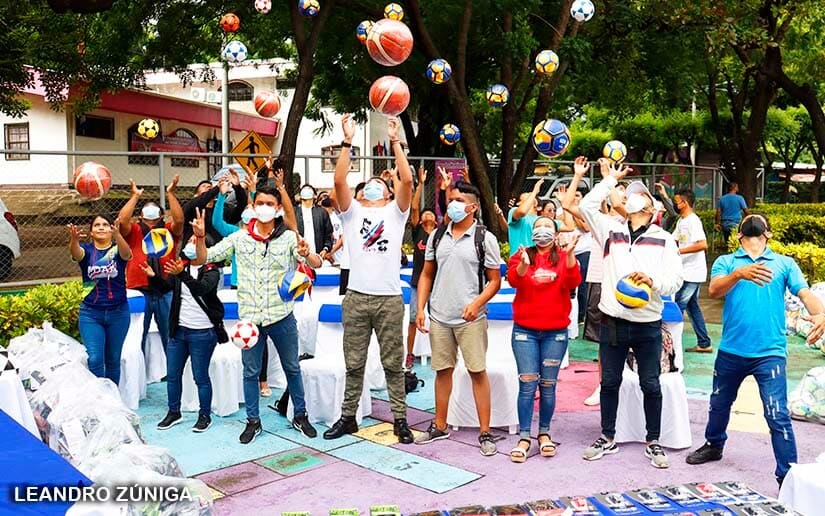 Entregan materiales deportivos a los Consejos de Deporte de toda Nicaragua