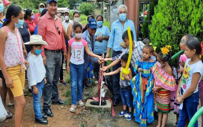 Enacal inaugura ampliación y mejoras de agua potable en Acoyapa, Chontales