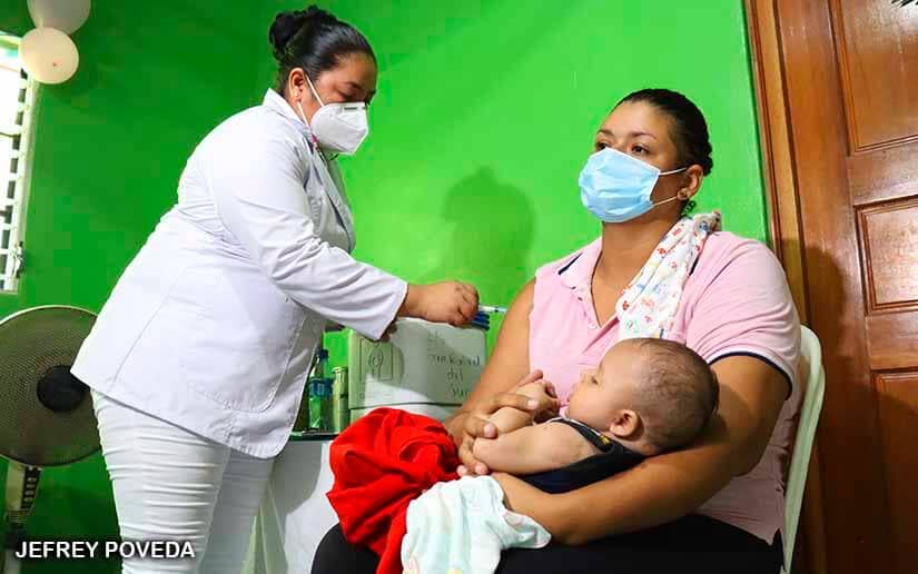 Embarazadas de San Rafael del Sur se aplican vacuna contra la Covid-19