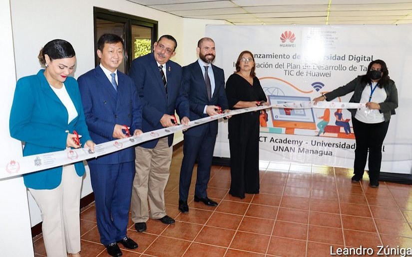 UNAN-Managua lanza universidad digital y academia Huawei
