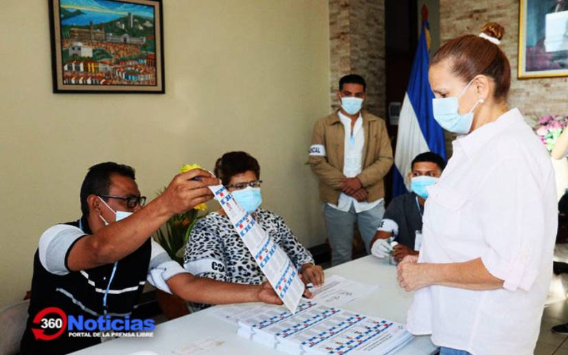 Nicaragüenses destacan ambiente tranquilo y seguro en comienzo de jornada electoral