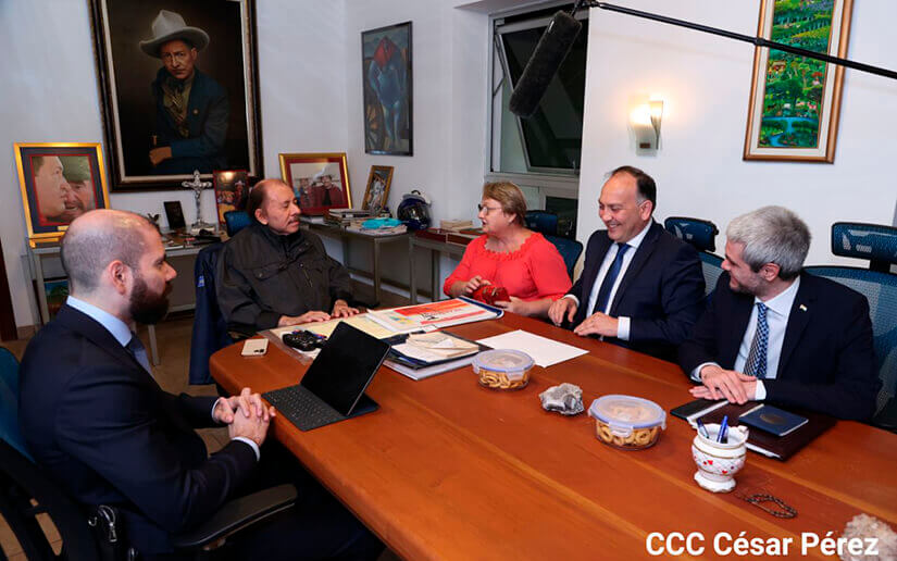 Encuentro del Presidente Daniel con el Canciller de Abjasia (9-11-21)