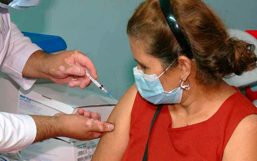 Continúa vacunación voluntaria contra la Covid-19 en Managua