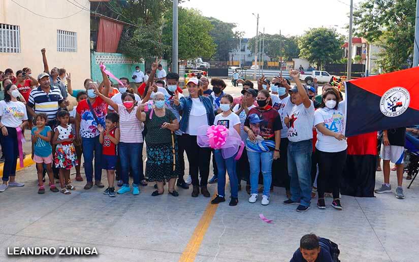 Inauguran puente vehicular en el barrio Andrés Castro en Managua