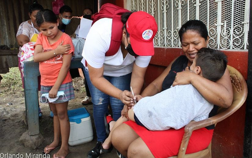 Covid 19: Minsa realiza jornada de vacunación voluntaria casa a casa en Tipitapa