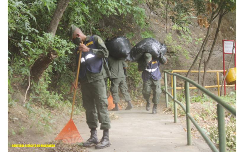 Ejército participó en jornada ecológica en la laguna de Tiscapa
