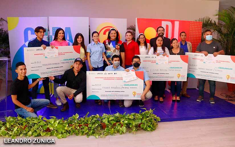 Premian a ganadores del Concurso Nacional de Creatividad de Nicaragua Emprende