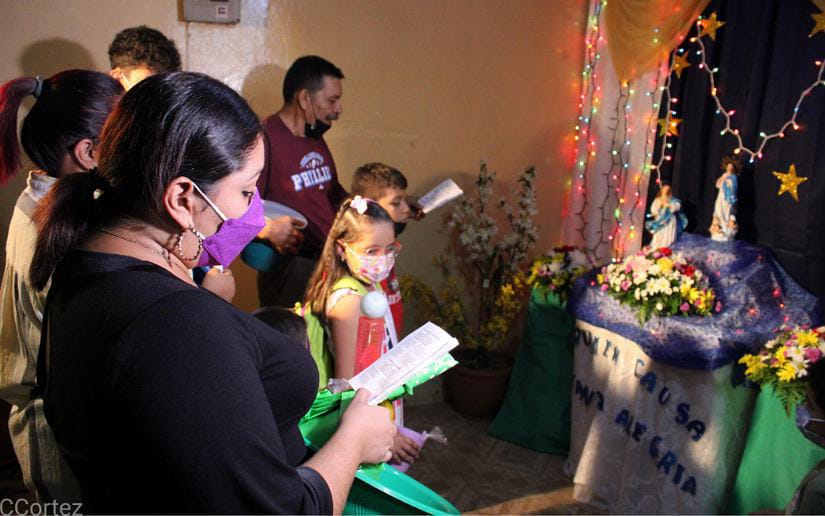 Familias de Monseñor Lezcano celebran a la Concepción de María