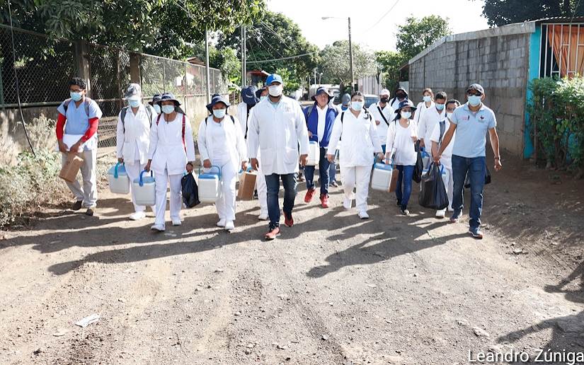 Vacunación anticovid llega a la comarca Esquipulas en Managua 