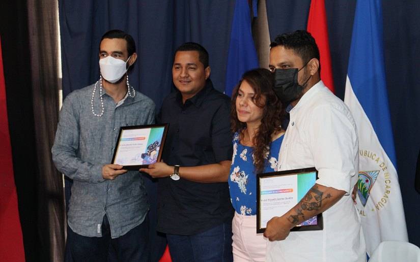 Minjuve entrega reconocimiento a jóvenes protagonistas de talleres de cortometrajes