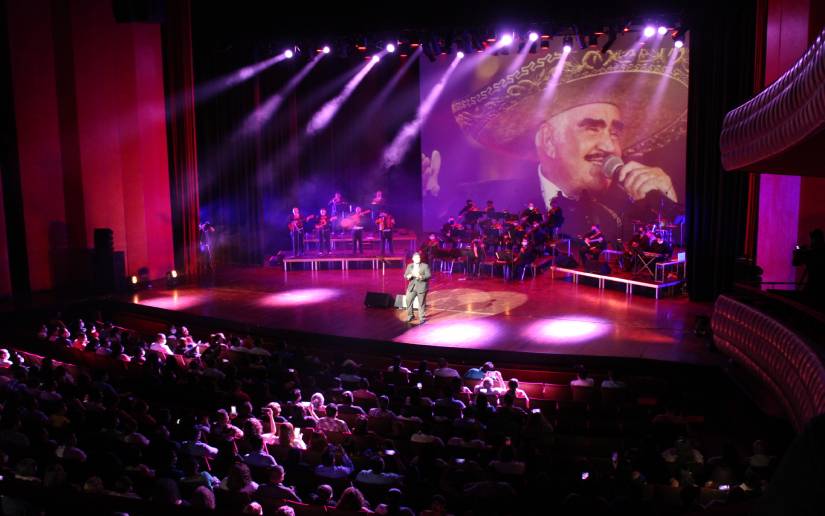 Nicaragua rinde homenaje a Vicente Fernández