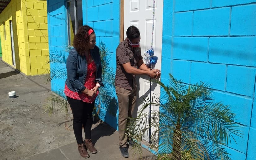 Gobierno de Nicaragua entrega 100 viviendas nuevas en la urbanización Flor de Pino