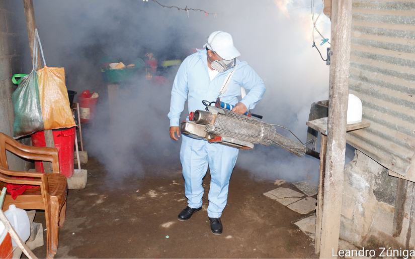 Ministerio de Salud combate el dengue en el Barrio Pedro Joaquín Chamorro