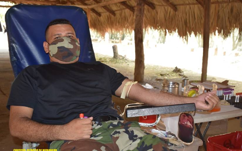 Efectivos militares reiteran su compromiso en donación voluntaria de sangre