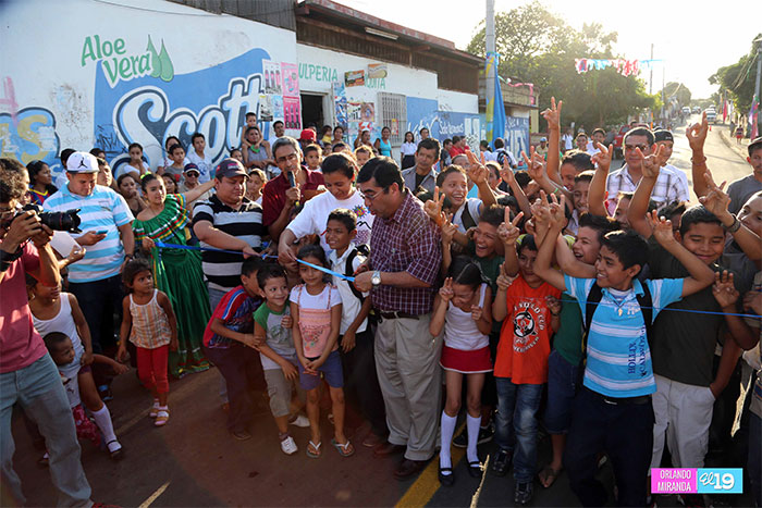 Alcaldía de Managua recarpetea ocho cuadra de Waspán Sur