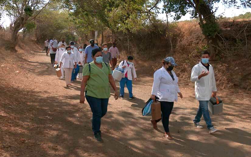 Vacunación contra el covid-19 casa a casa llega a comunidades rurales de Tipitapa