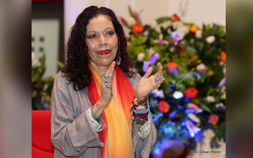 Compañera Rosario Murillo en Multinoticias (24-01-22)