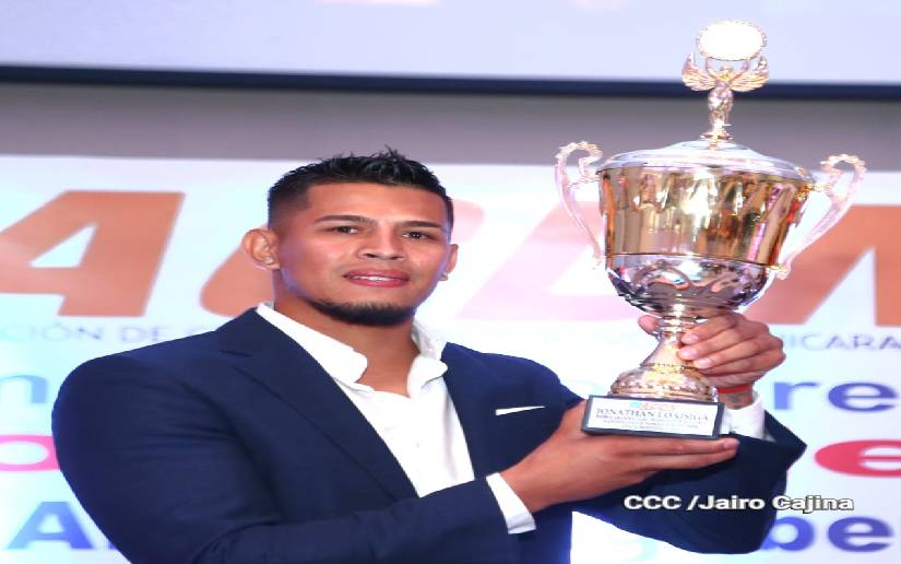 Premian a los mejores atletas del deporte nicaragüense del 2021