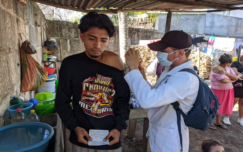 Estrategia de vacunación casa a casa contra la Covid-19 llega a Tipitapa