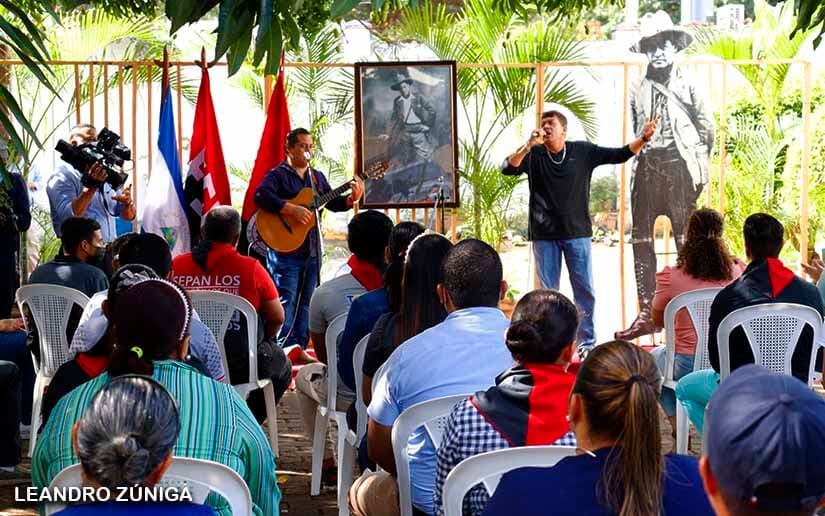 Con una cantata los jóvenes rindieron homenaje al General Augusto C. Sandino