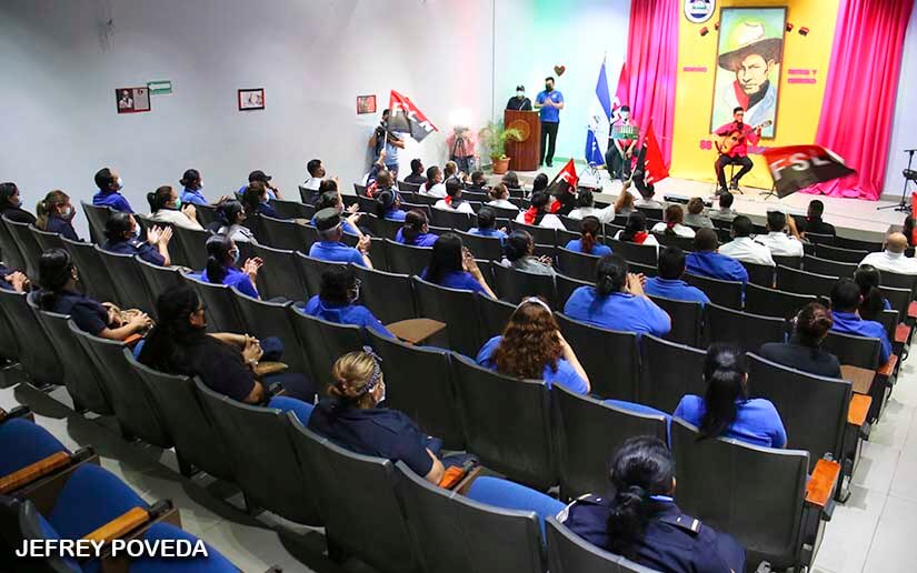 Migob realiza acto cultural en homenaje al General Augusto C. Sandino