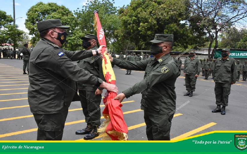 Ejército de Nicaragua realiza traspaso de mando del Regimiento de Comandancia